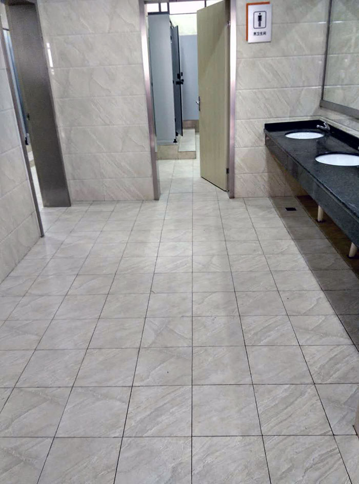 凯发K8国际瓷砖品牌工程案例鉴赏：：：武汉金盛国际家居?金银湖广场