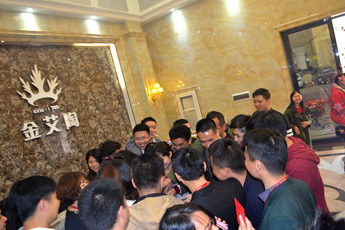 凯发K8国际新年开工，，2017撸起袖子拼命干！！