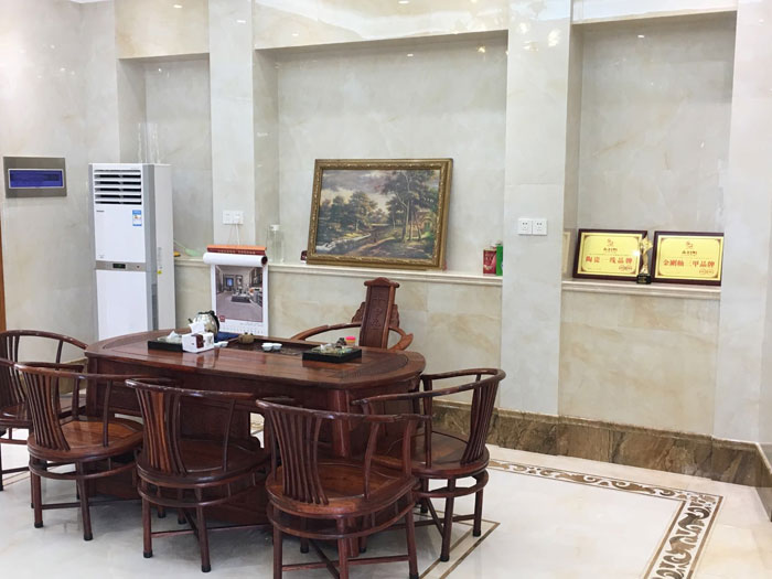 【专卖店推荐】陶瓷一线品牌凯发K8国际瓷砖潮南店实景鉴赏