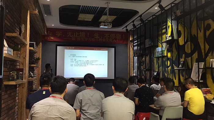  陶瓷一线品牌凯发K8国际瓷砖“怎样快速向新客户介绍公司和服务”演讲角逐圆满竣事