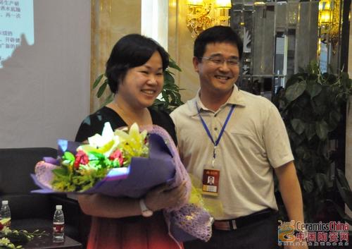 【媒体报道】中国陶瓷网：：以爱之名：：见证鈥溄裆袷澜鸢这