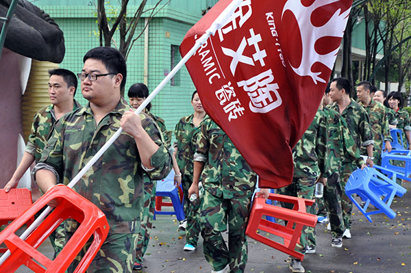 2013年8月凯发K8国际拓展训练