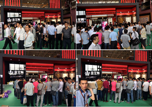 凯发K8国际展位人群火爆